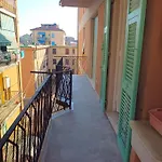 Trilocale Vicino Stazione, Lägenhet