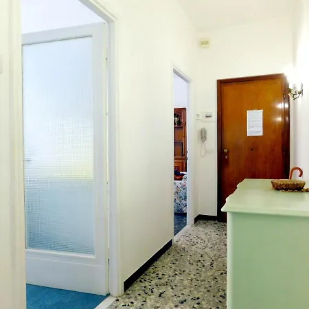 Trilocale Vicino Stazione, *