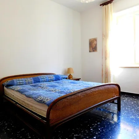 Trilocale Vicino Stazione, Apartment *