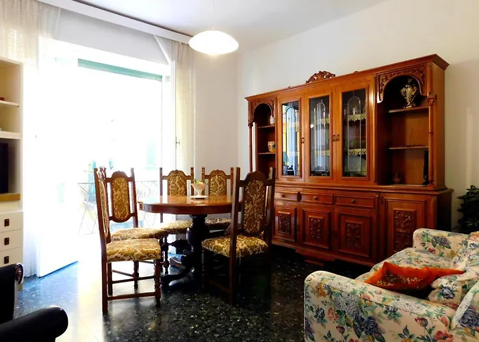 Trilocale Vicino Stazione, Appartamento *